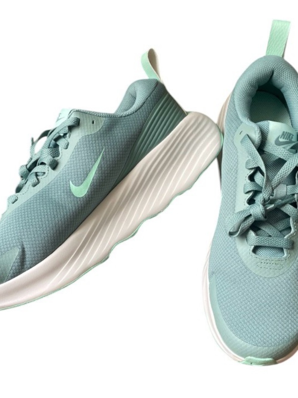 Nike ( new) Light Mint Green Mesh Running Shoes
